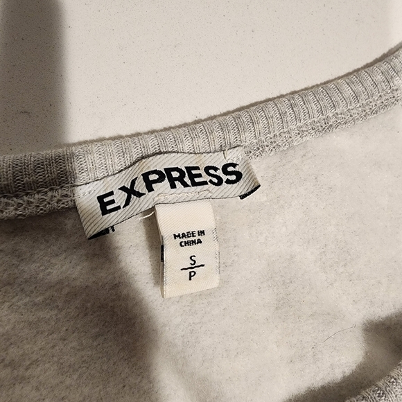 Express Cropped Sequin Lace Heathered Grey Owl Sweatshirt Women's Small S EUC - Picture 6 of 7